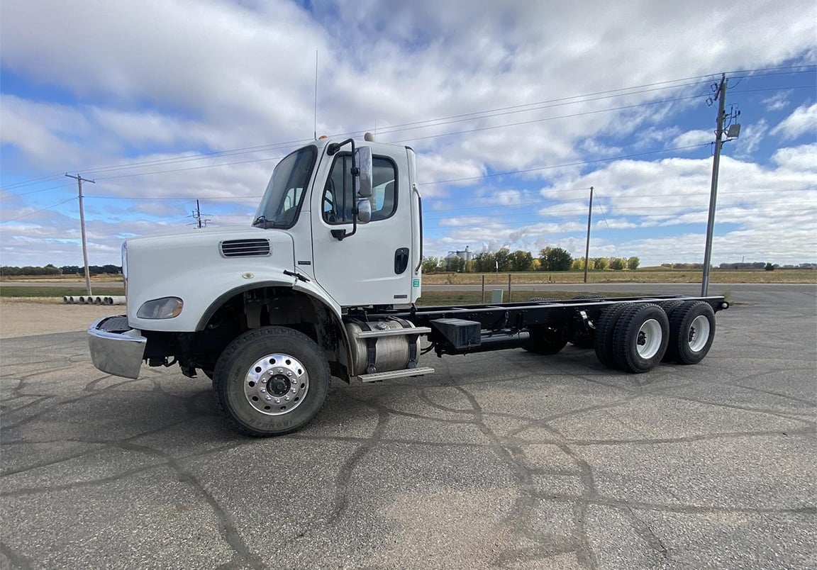 truck with flatbed
